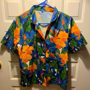 Fun tropical flower button down blouse! From SHEIN size S, fits more like M.